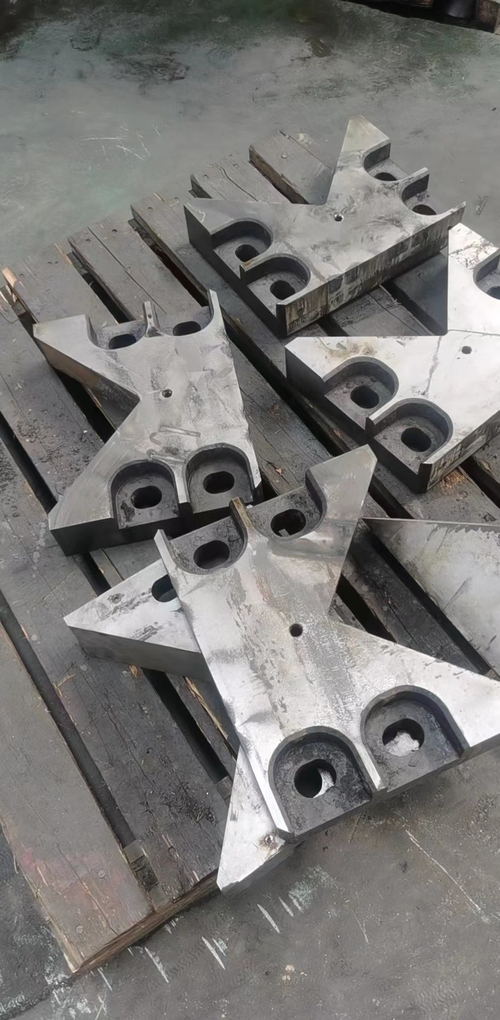 trường hợp công ty mới nhất về Cắt phôi thép 160x160mm ở nhiệt độ cao 1200 ° -1400 °