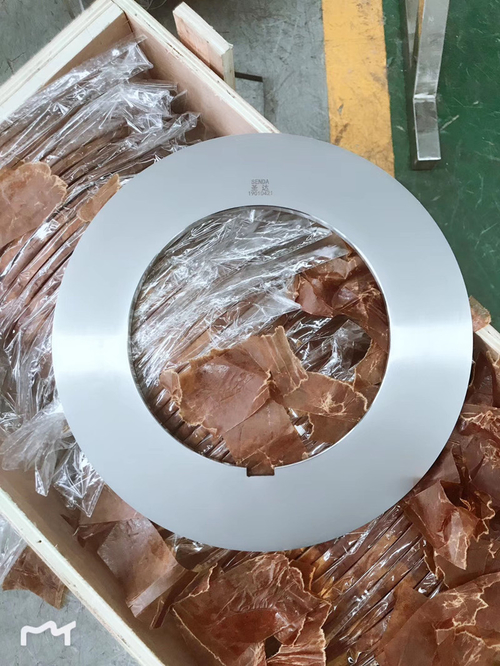 trường hợp công ty mới nhất về SENDA cung cấp đầy đủ các bộ dao cắt rãnh, lưỡi cắt máy rạch. dao cắt quay cho máy mới của họ.