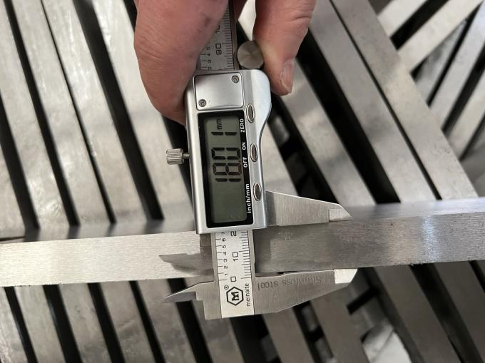 Máy cạo thủy lực tùy chỉnh Blades Cạo thép không gỉ Blades cắt dao Máy cắt kim loại Blade 17